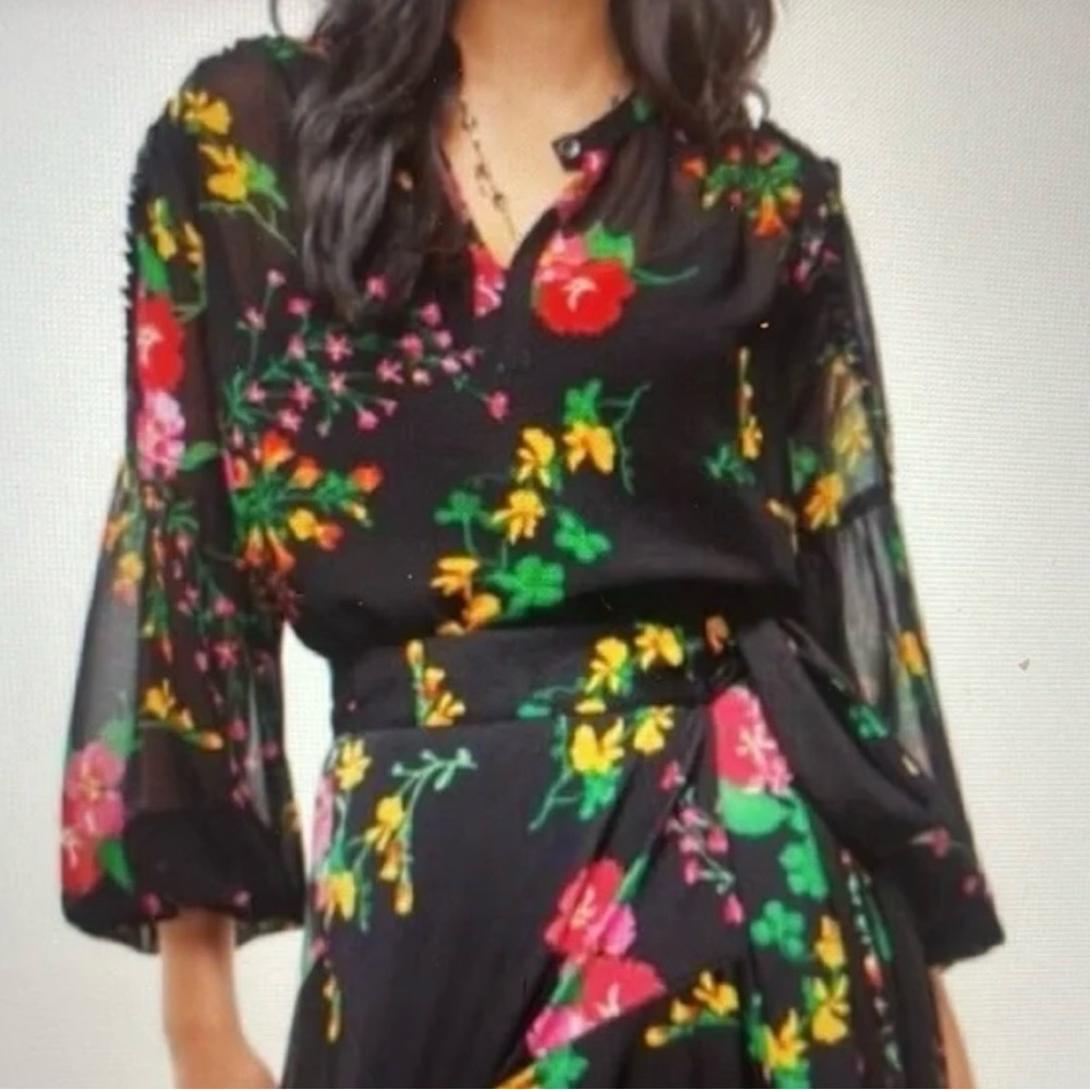 CABI Thespian #5706 Sheer Black Floral Ruffle Sleeve Top SZ Small Spring 2020